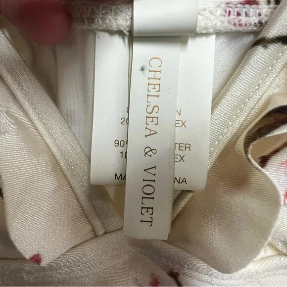 CHELSEA & VIOLET air of elegance swimsuit with ruffle details size medium - Picture 8 of 11